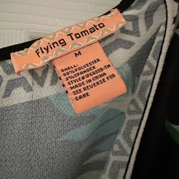 FLYING TOMATO ~ Women’s black pantsuit with colorful tropical design size M - Picture 3 of 7